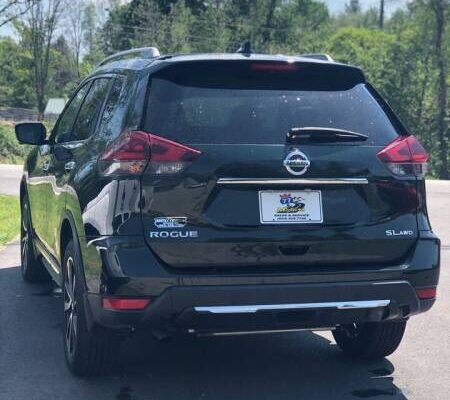 2019-nissan-rogue-sl-awd-4dr-crossover (2)